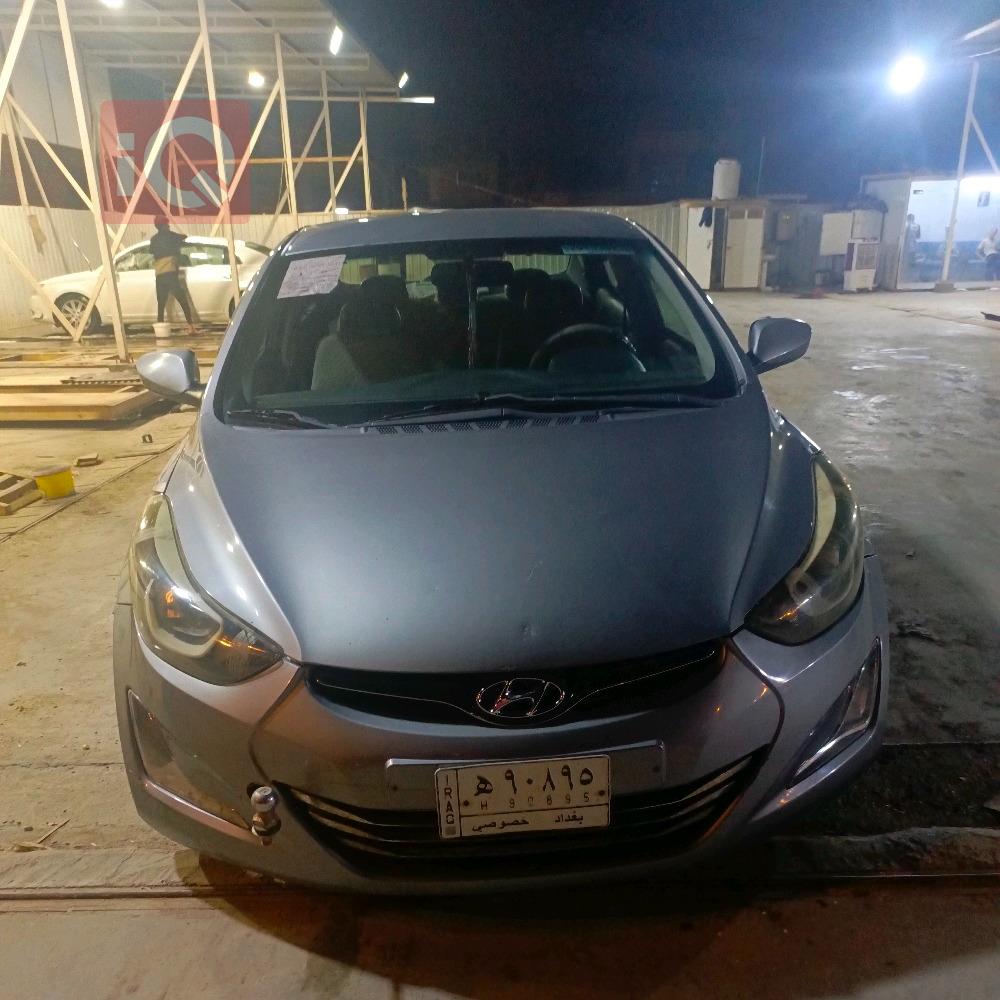 Hyundai Elantra